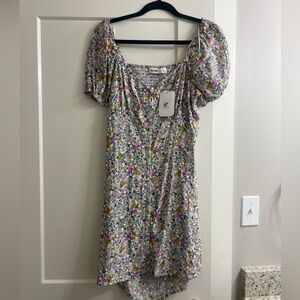 NWT Large elodie short off the shoulder sleeve floral Dress